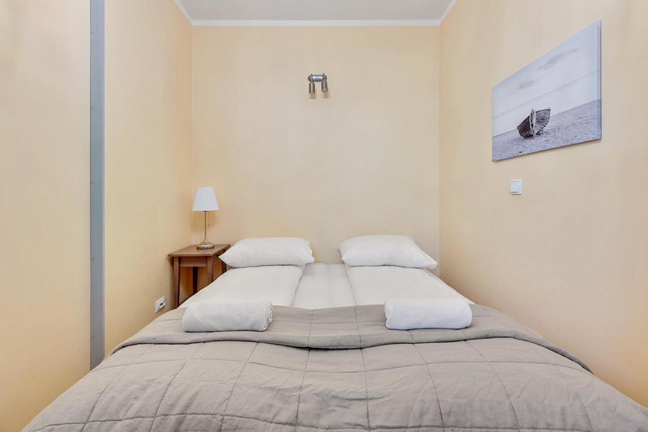 Grand Apartments - Neptun Park. Gdansk Luaran gambar