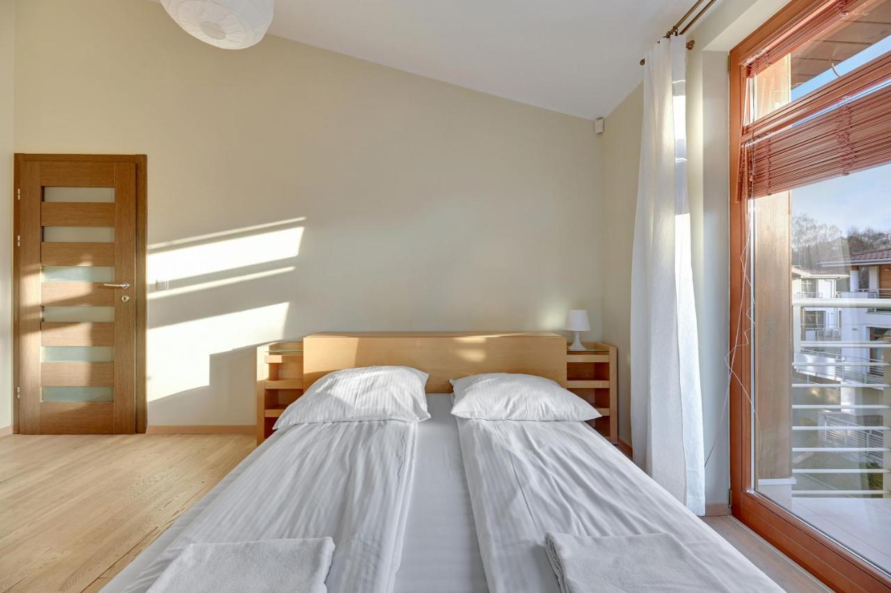 Grand Apartments - Neptun Park. Gdansk Luaran gambar