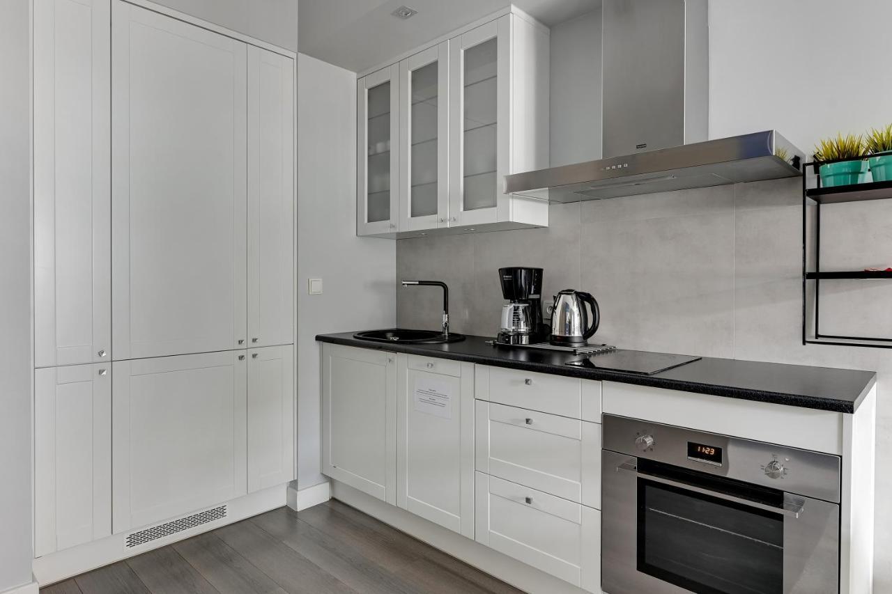 Grand Apartments - Neptun Park. Gdansk Luaran gambar